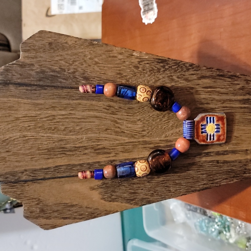 #16) New Mexico Santa Fe Hand Crafted Necklace 20" Glass Wood,Pottery - Picture 2 of 8